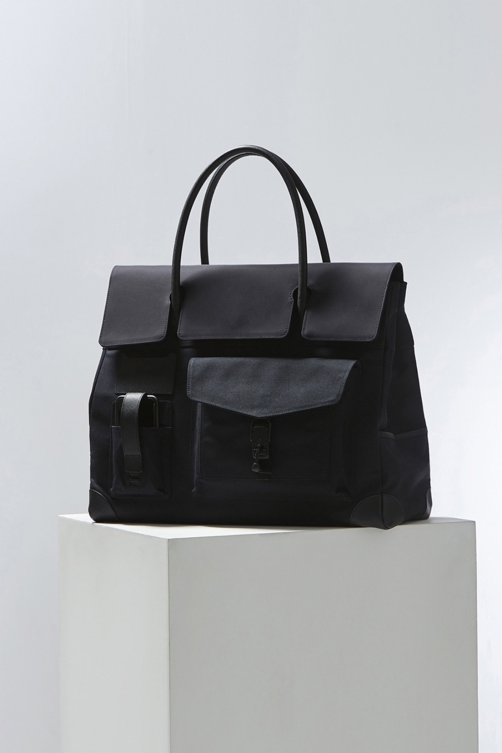 LOAD OUT TOTE BLACK