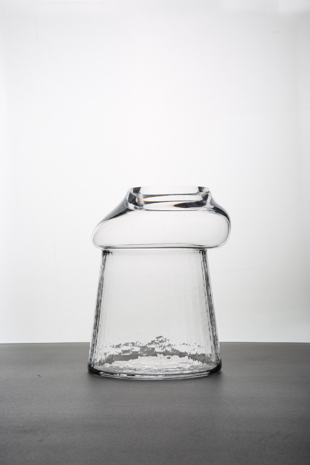 Ihop glass vase #5